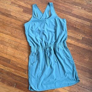 PATAGONIA SIZE MEDIUM MINI UTILITY DRESS